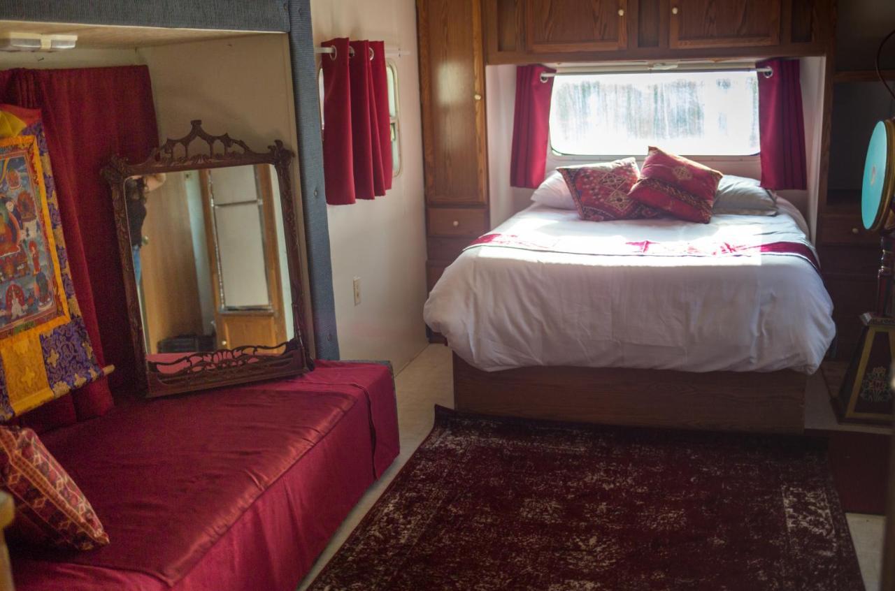 Quiet Mind Lodge, & Retreat Sequoias