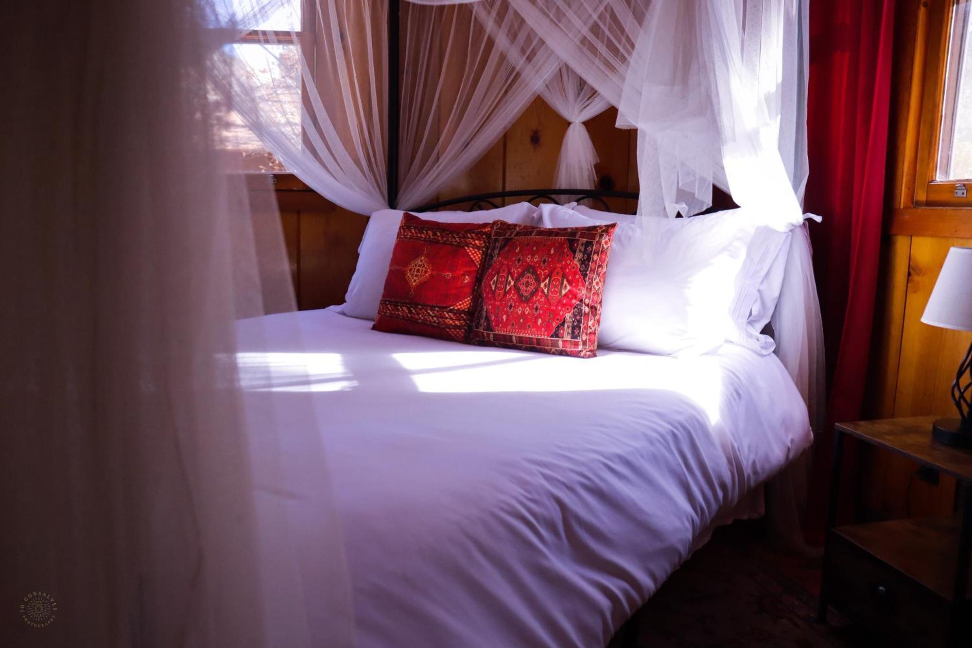 Quiet Mind Lodge, & Retreat Sequoias Lodge